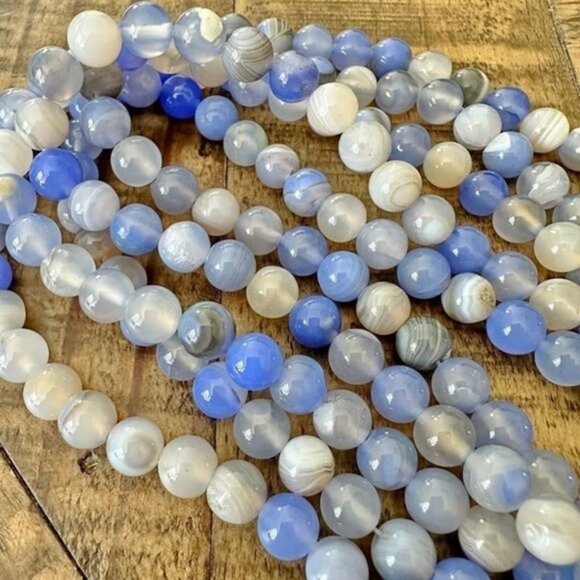 8mm Cornflower Blue Sardonyx Bead Strand - Picture 1 of 2
